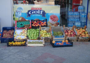 vers fruit in Turkije
